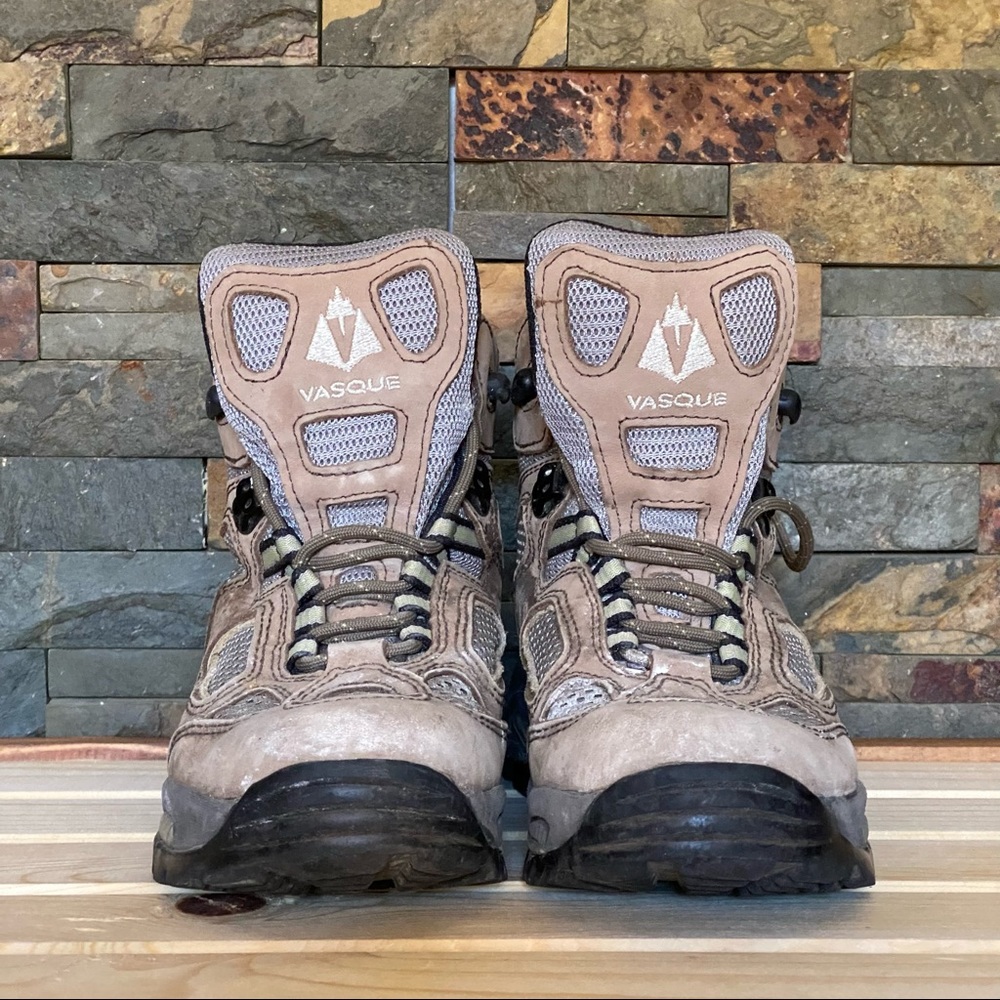 VASQUE • “Breeze GTX” Goretex Leather Hiking Boots - Size 6.5 - Picture 2 of 16